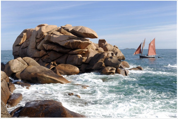 Randonnées sur la côte de granit rose