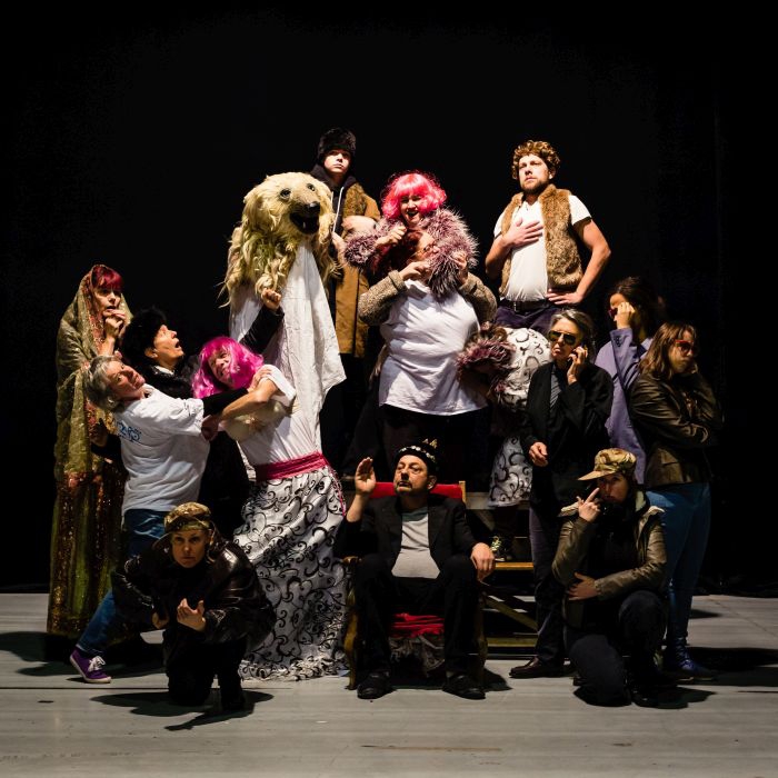 AT231: Ubu Roi / Théâtre Rue'buesque