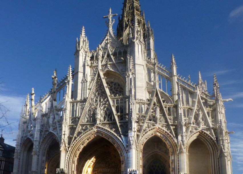 le trésor de St Maclou+caathédrale de lumières