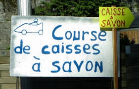 course de caisses à savon avec démonstration de drift tryke
