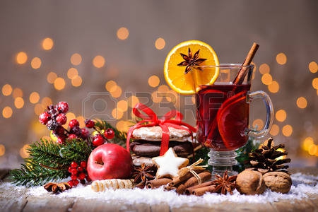 Vin chaud et marrons au marché de Noël