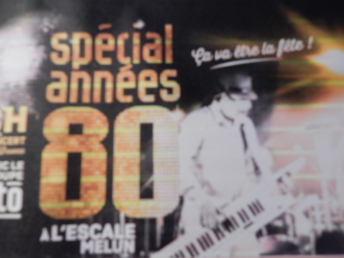 SUPER SOIREE LIVE ORCHESTRE DANCE ANNEES 80
