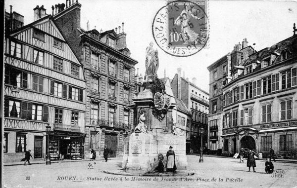 Visite guidée : place de la pucelle »