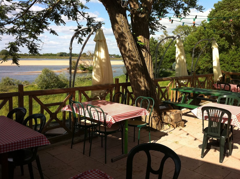 Dîner à la Guinguette de Port Vallée à Blaison Gohier