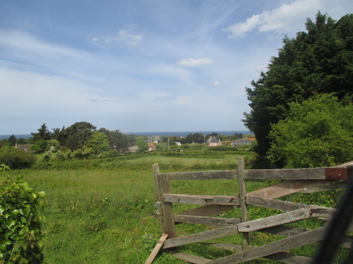 Photos WE 11 mai 18 > Cap Lévi et sa vallée