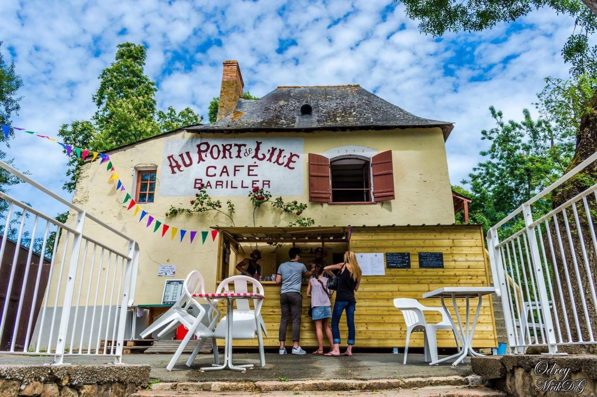 Concert à la guinguette Le Port de L'Ile