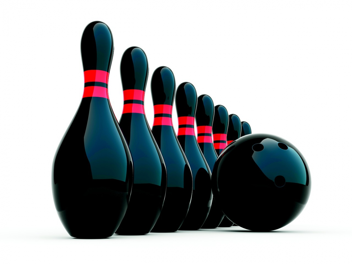 BOWLING