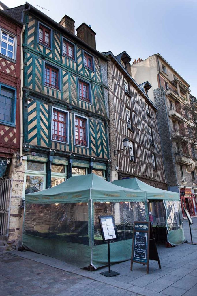 On s'fait un p'tit restau ???