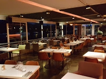 Soirée dansante de Noël à Suresnes COMPLET