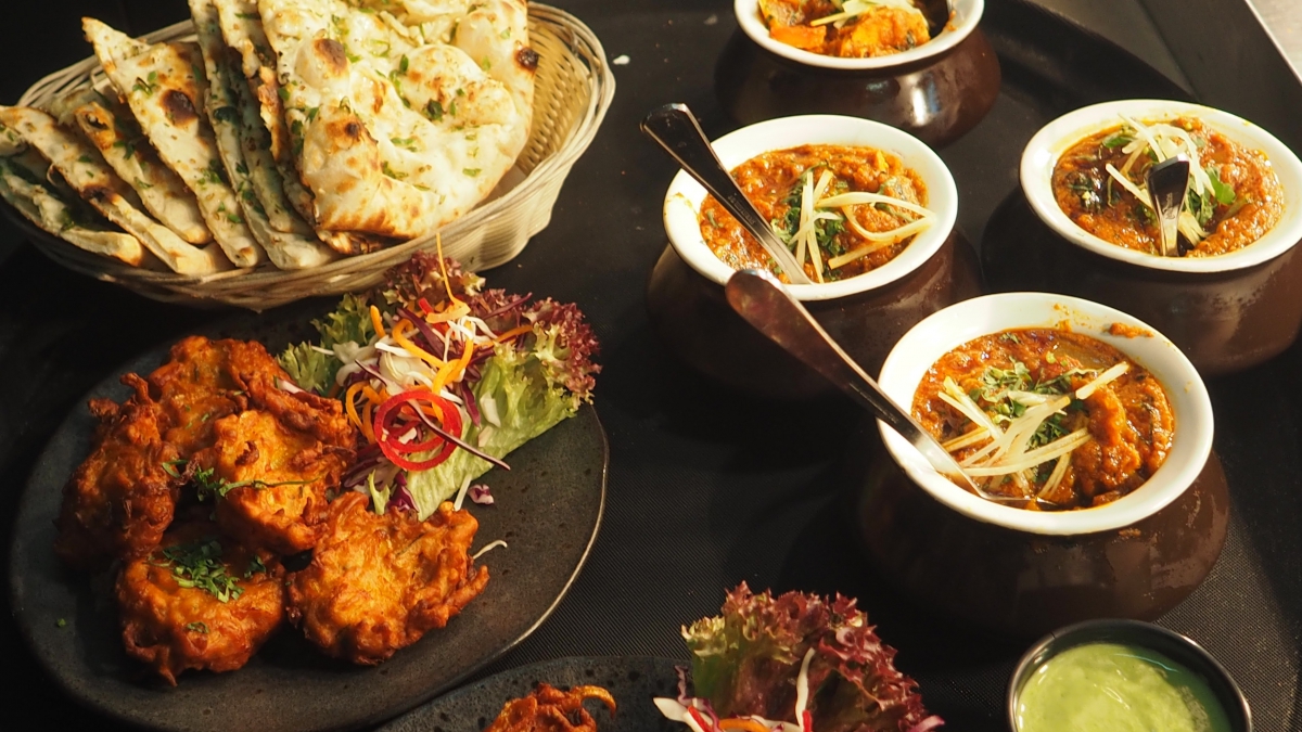 Dîner au restaurant indien