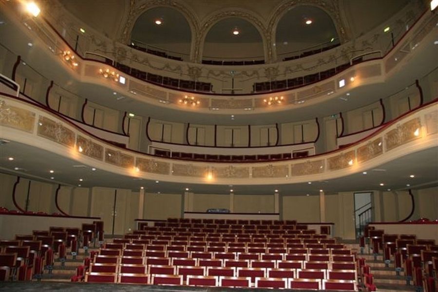 LES CHEMINS DE L'AMOUR - THEÂTRE DE FONTAINEBLEAU