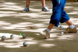 Pétanque et Auberge