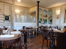 Restaurant la serpente reservé