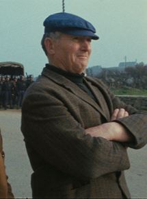 Plogoff, des pierres contre des fusils