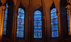 Les vitraux de l'église Saint-Maximin