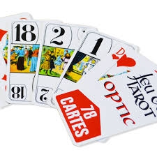 Jouer au tarot