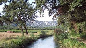 Ballade le Long du canal des Alpines
