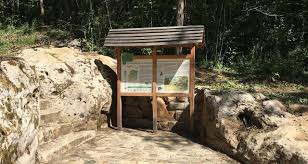 visite du site géologique de la butte du puits