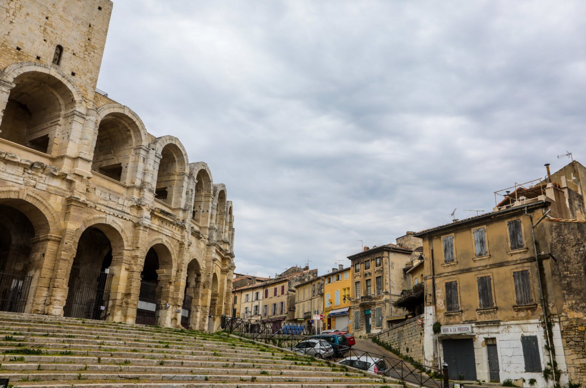 Arles, son marché et la fondation Luma