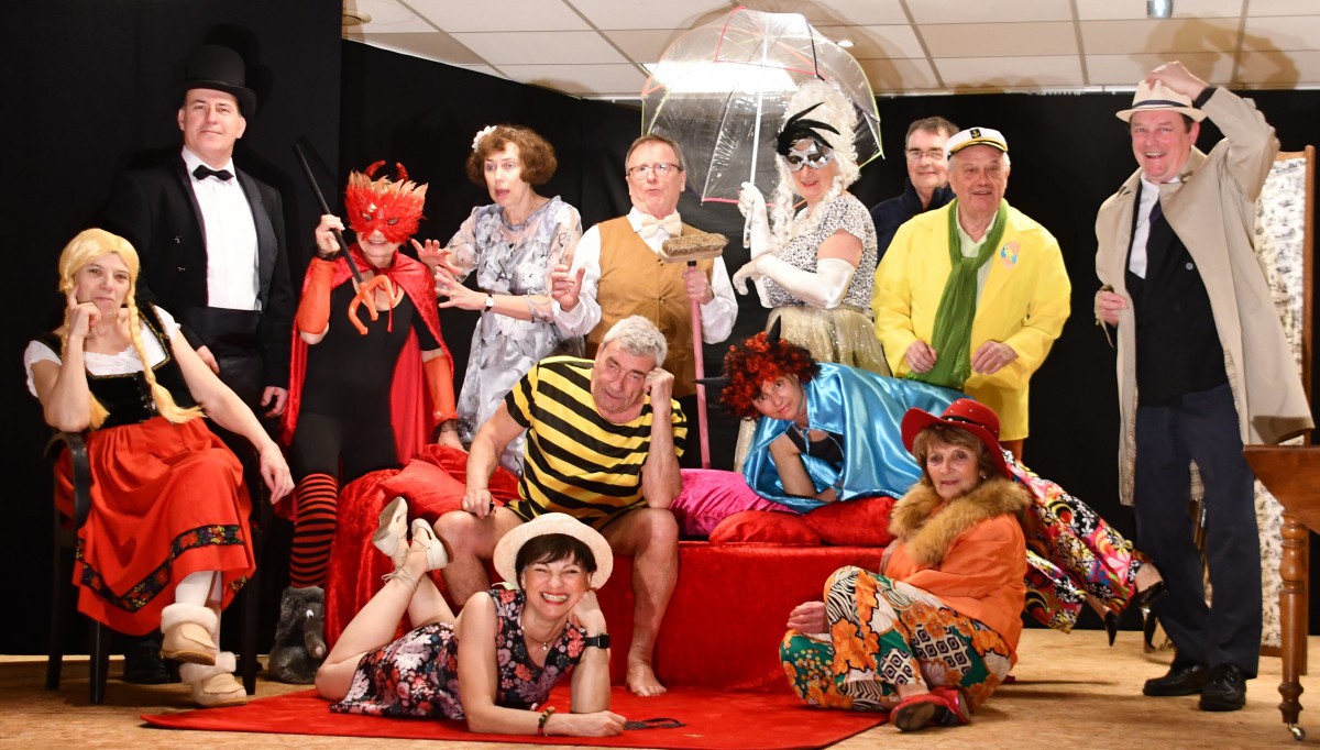 Théâtre Feydeau SENS DESSUS DESSOUS