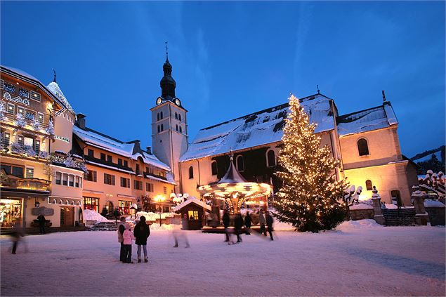 Balade :Calvaire , Expo, Village Megève