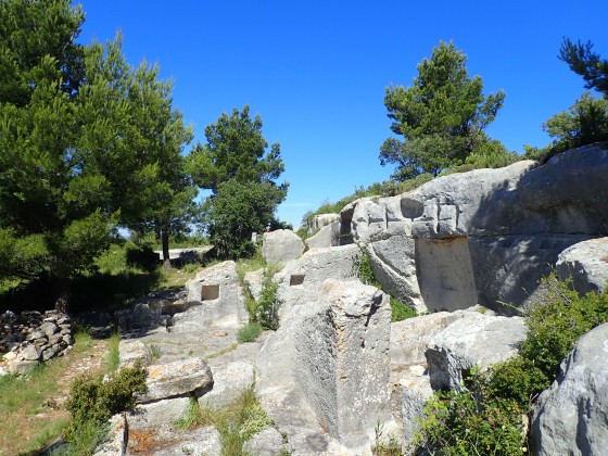 Ballade et pic nique vers Fontvielle