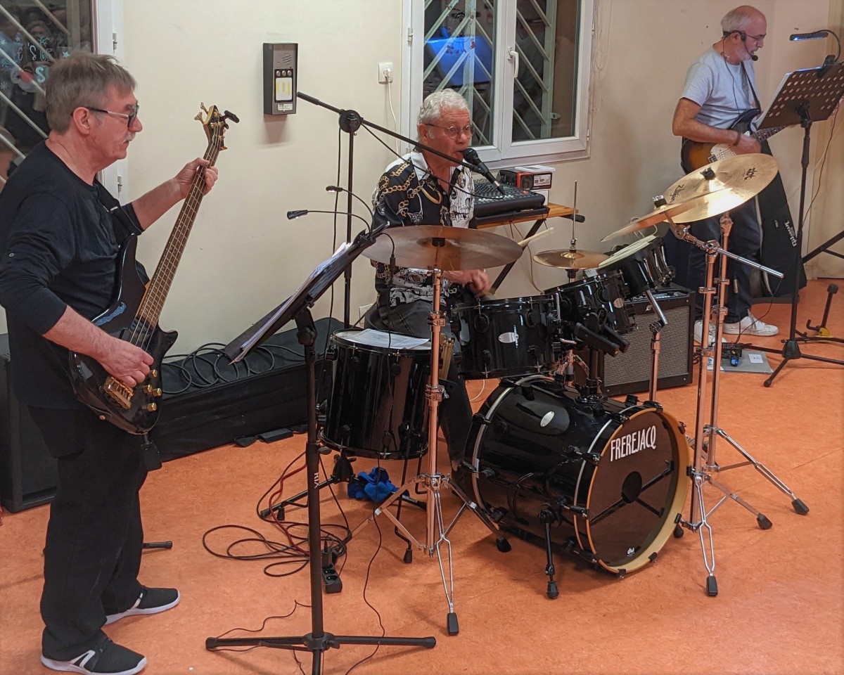 TELETHON à Magny les Hameaux (Musique )