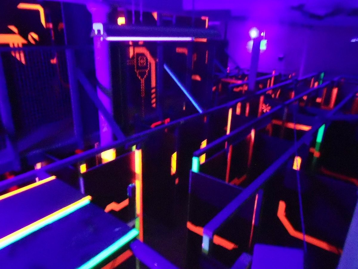 Laser game