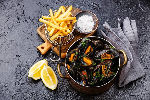 Déjeuner Moules frites