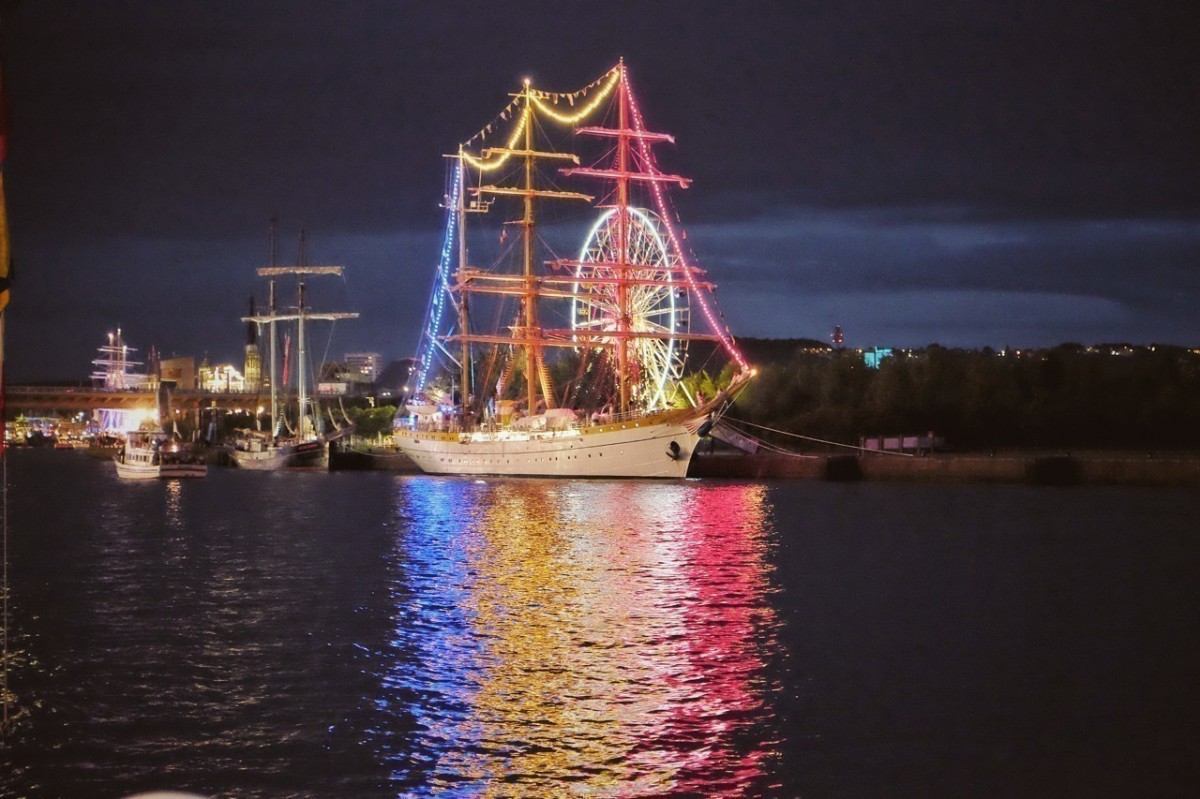 ARMADA repas + feux d'artifice