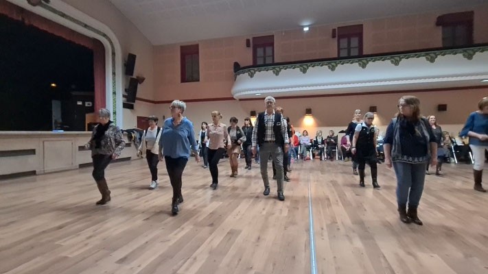 Danses country