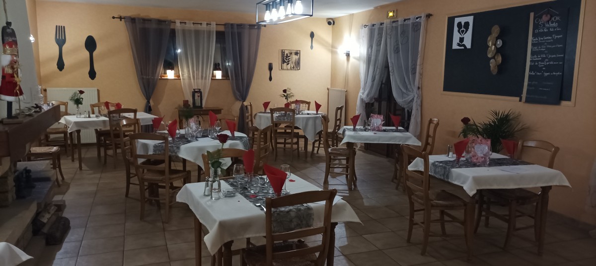 MENSUELLE   Restaurant du dimanche  la fontaine Guyon