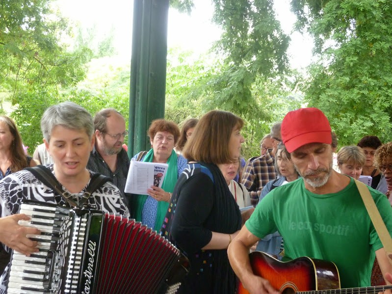 Chantons avec les Bachiques Bouzouks