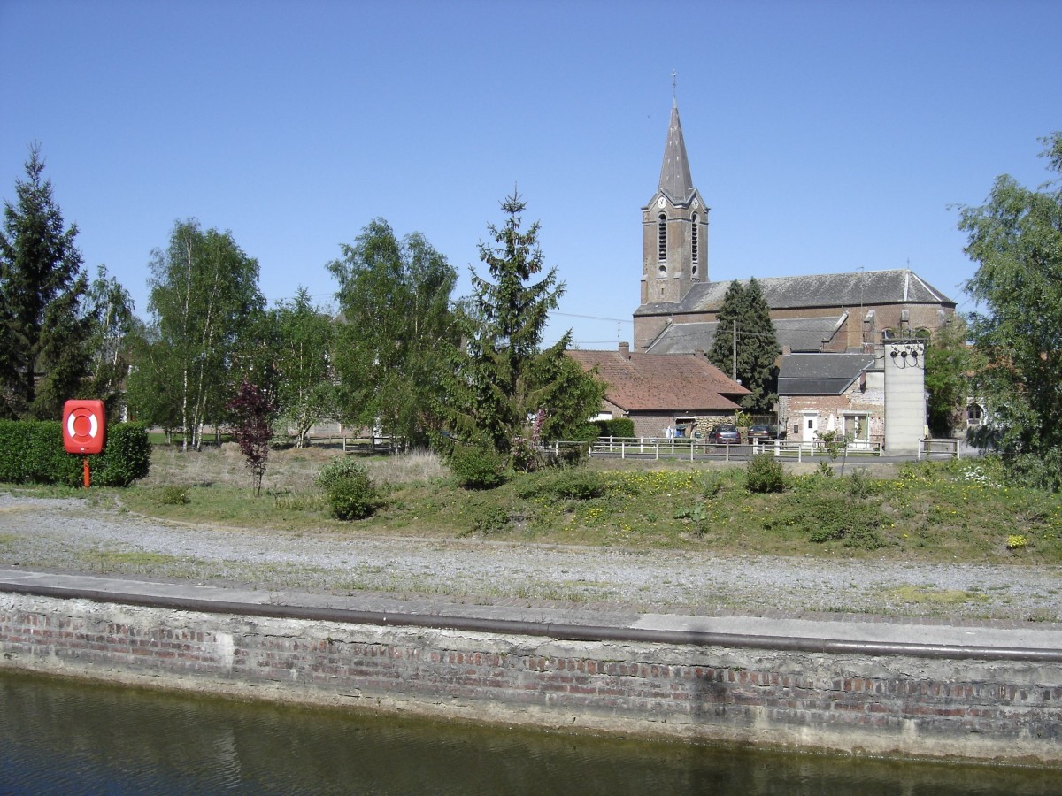Marche, sentier de Bois l'évêque