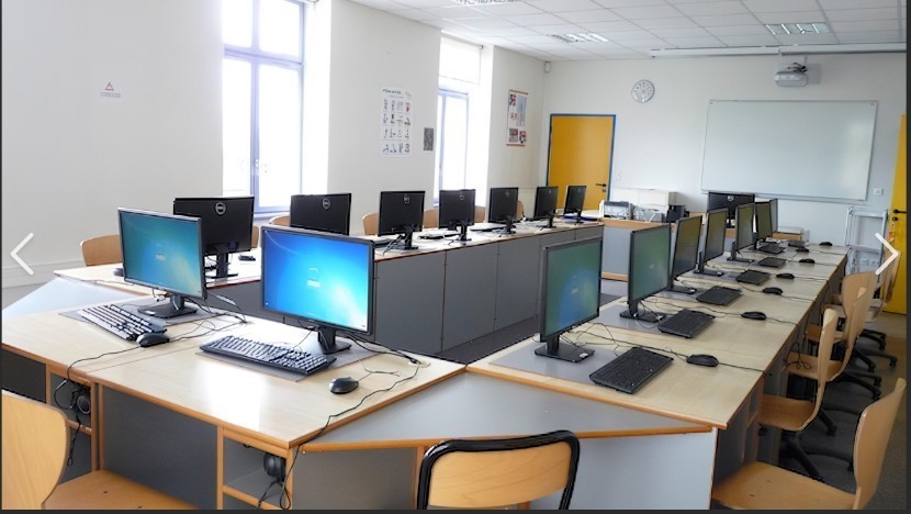 ATELIER  INFORMATIQUE   & Caf Frat. .