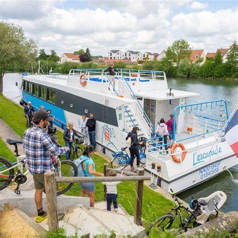 BIKE & BOAT