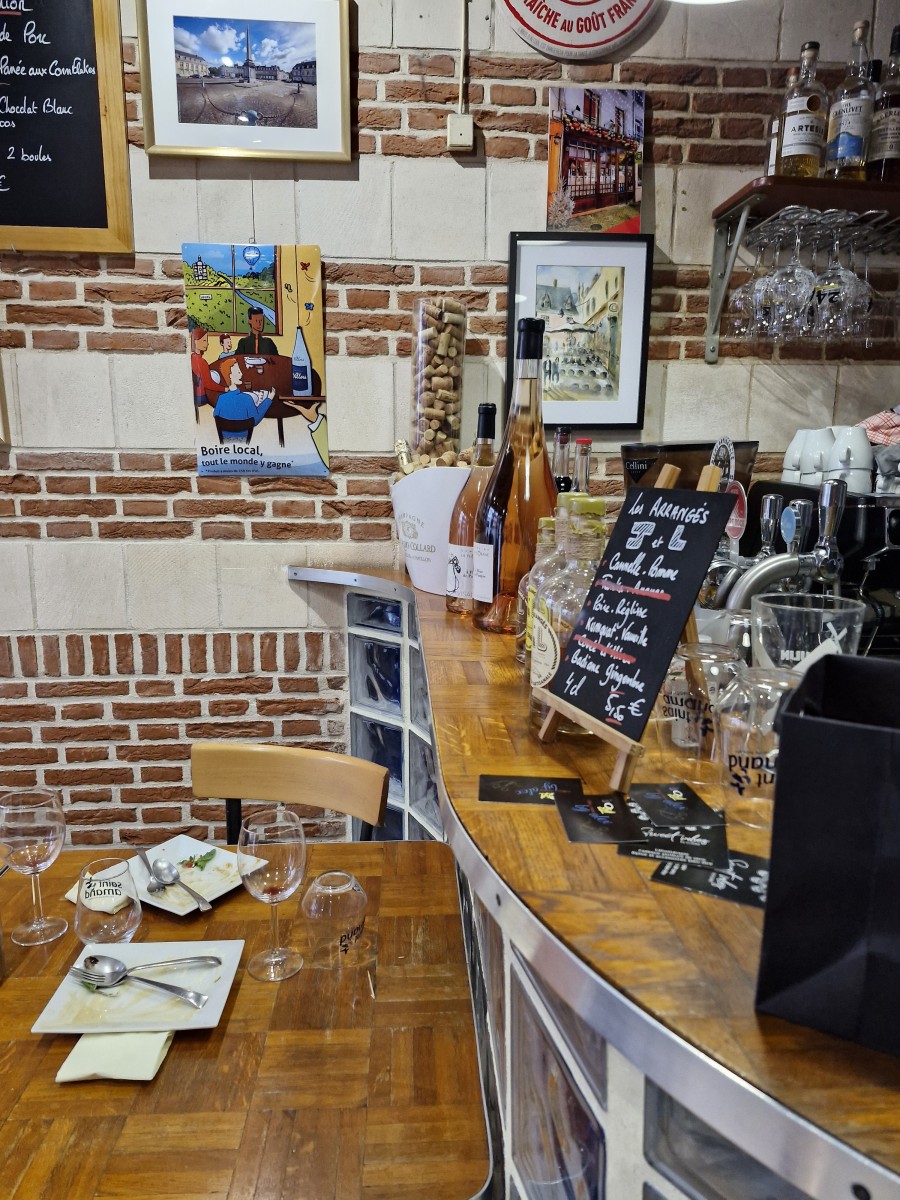 CARPEDIEM RESTAURANT