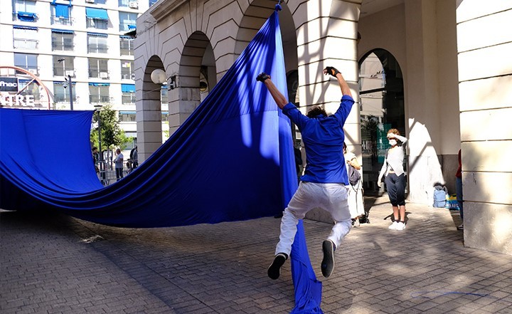 Zigzag : Blue Street Pantone