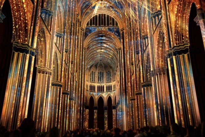 Luminiscence cathédrale