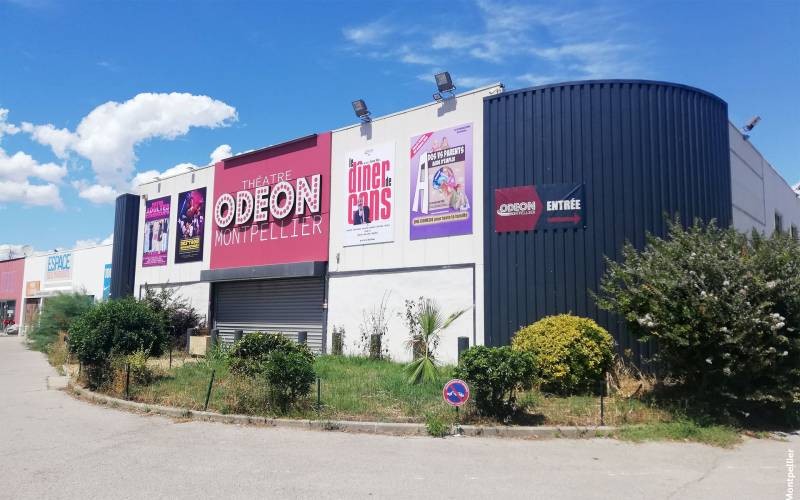 THEÂTRE, double spectacle