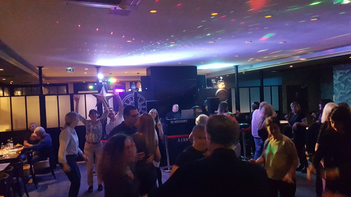 Diner A L'ENDROIT +  Clubbing Party Généraliste