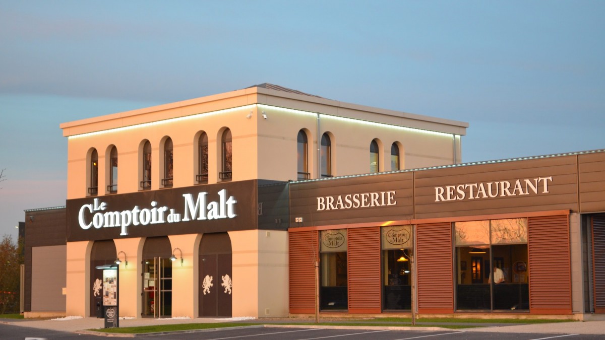 Resto au comptoir du Malte SAINT AMAND après le bowling