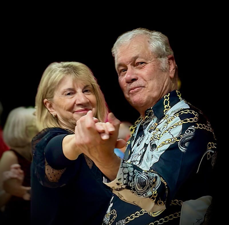 Thé Dansant à Magny les Hameaux