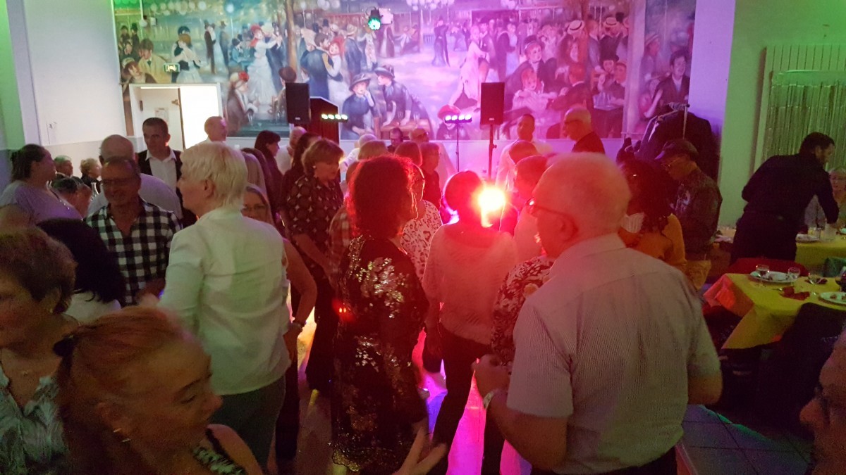 Repas et soirée dansante