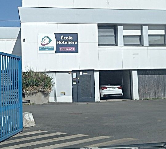 Restau lycée BURON midi  (en haut)