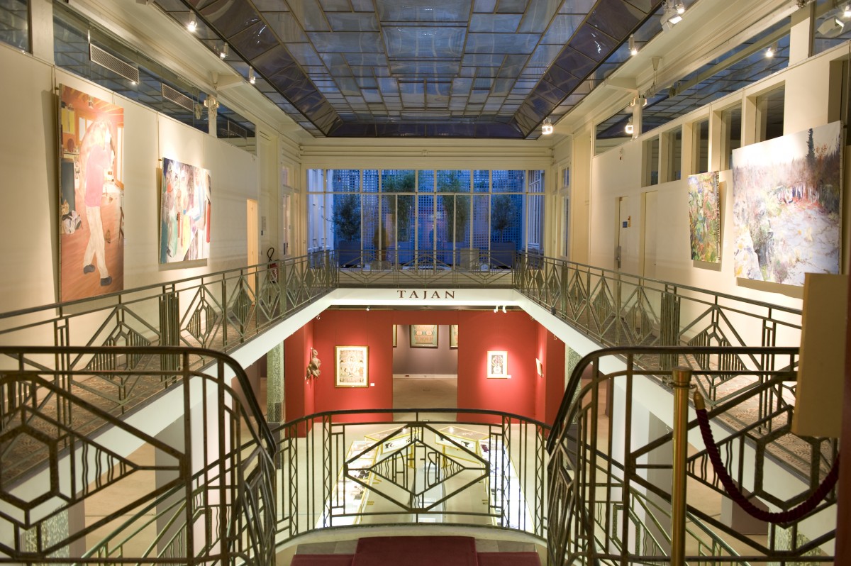 Expo gratuite haute couture maison tajan