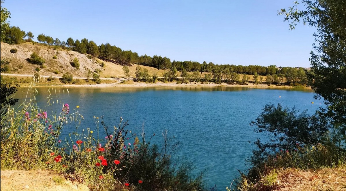 Balade et Auberge Espagnole au Lac du Crès