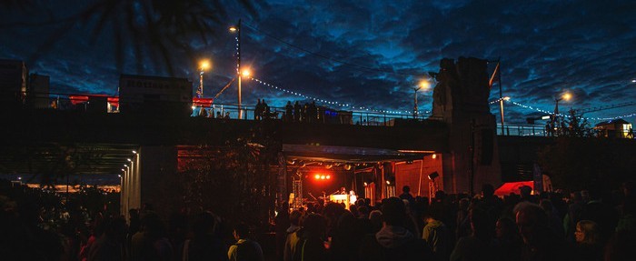 Soirée concert sous pont Boieldieu quai gauche